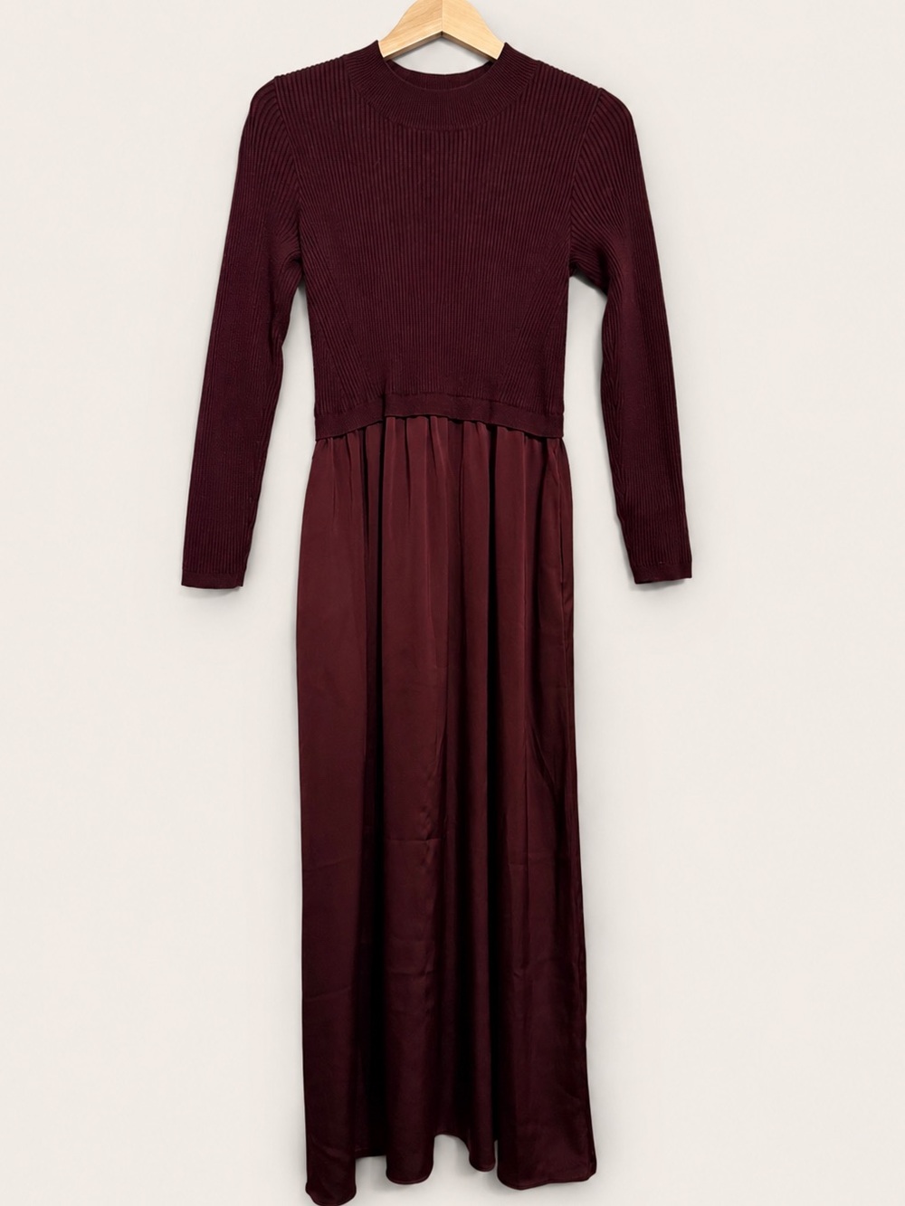 Taylor Ribbed Knit Sweater in Burgundy - Picture 3 of 8